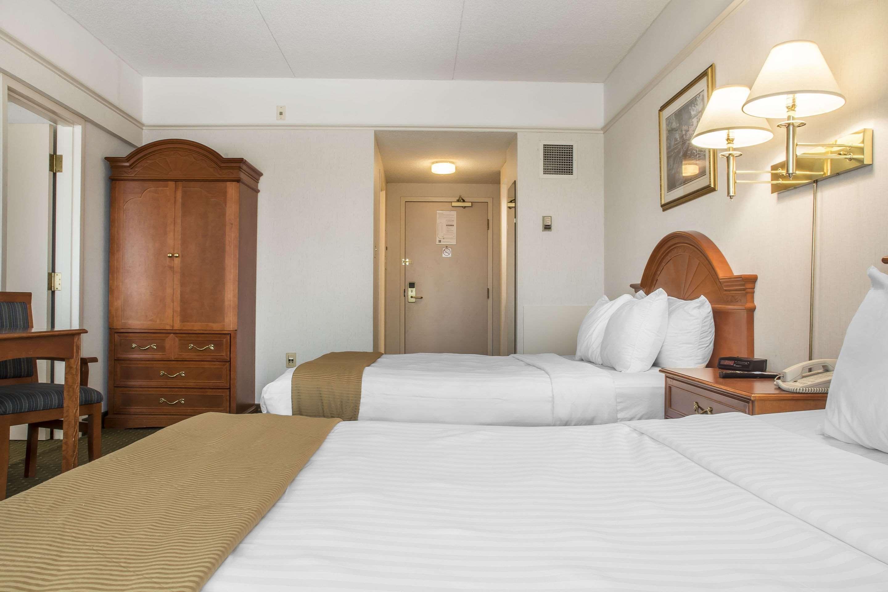 Clarion Hotel & Conference Centre Fort Erie Ngoại thất bức ảnh