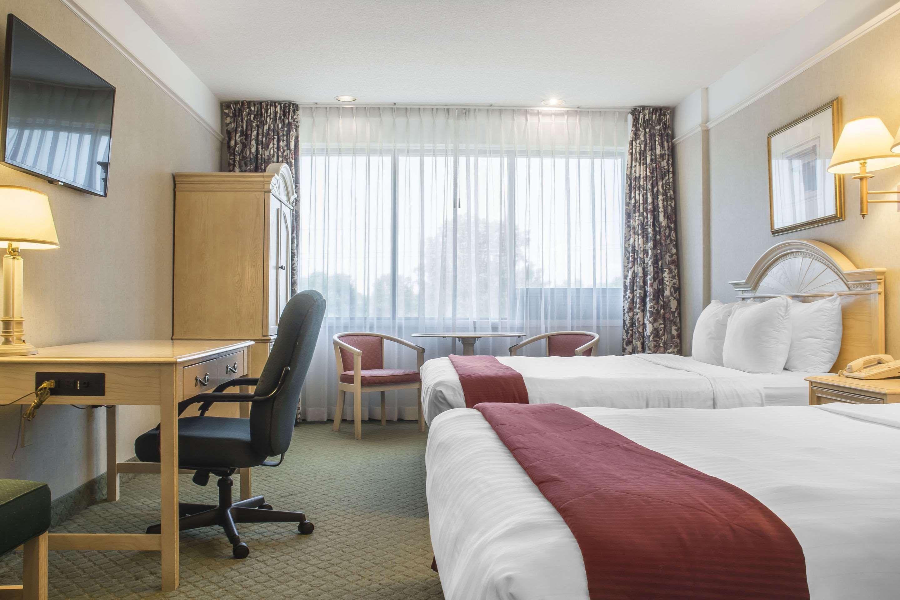 Clarion Hotel & Conference Centre Fort Erie Ngoại thất bức ảnh