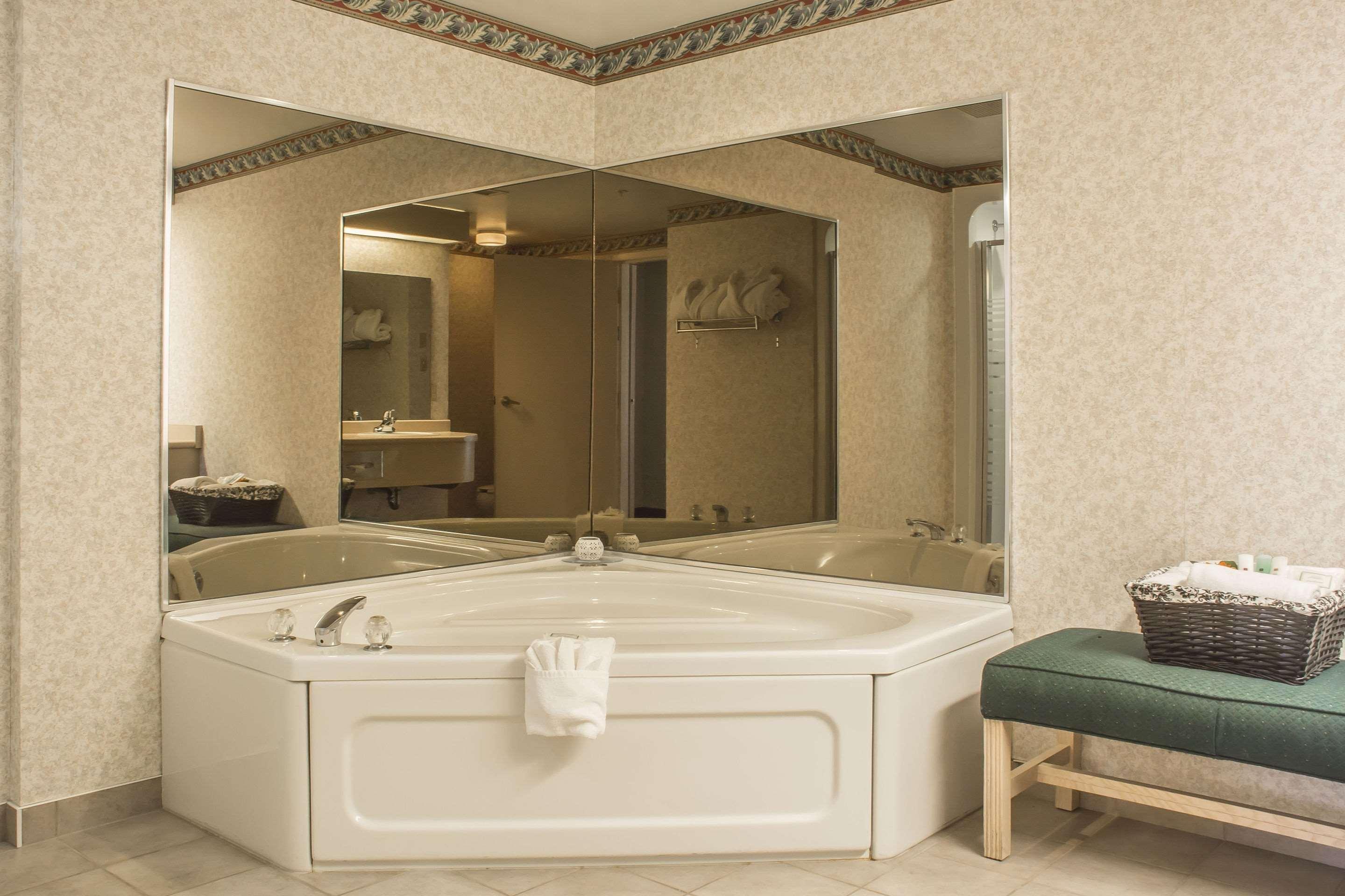 Clarion Hotel & Conference Centre Fort Erie Ngoại thất bức ảnh