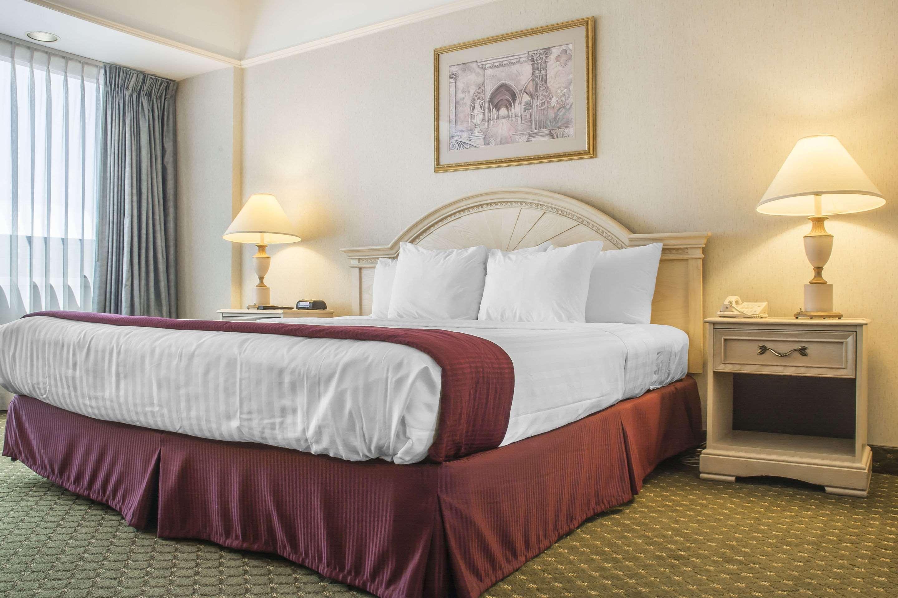 Clarion Hotel & Conference Centre Fort Erie Ngoại thất bức ảnh